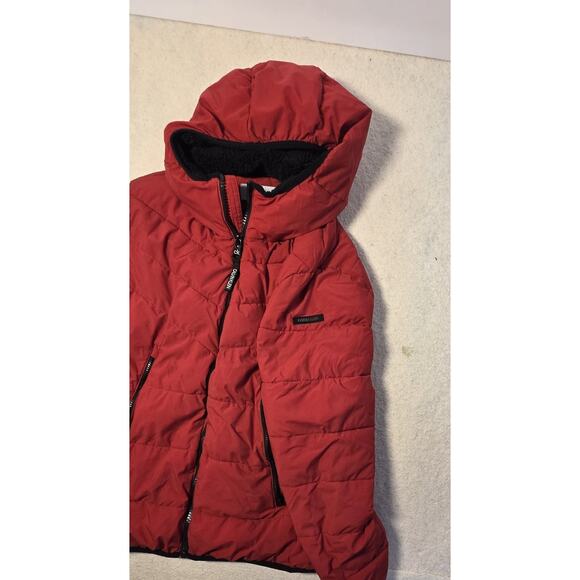 Calvin Klein Red Puffer Jacket w/ Hood–Sorona Aura Insulation, Warm & Breathable - Picture 5 of 6